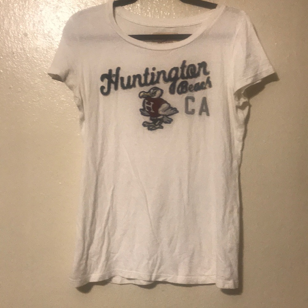 Hollister t shirt